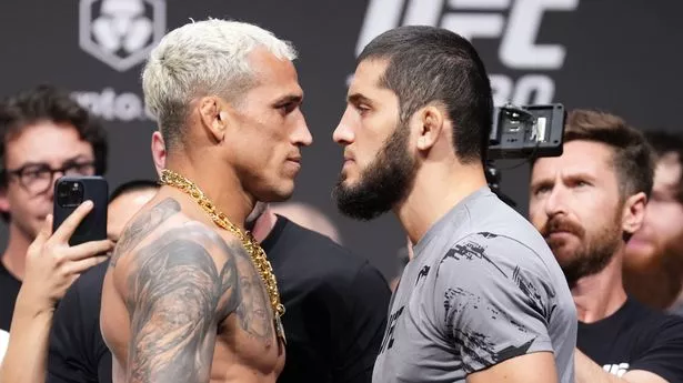 islam-makhachev-vs-charles-oliveira-a-clash-of-lightweight-titans
